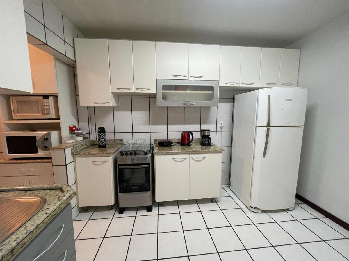 Apartamento Amplo E Completo No Centro Балнеариу-Камбориу Экстерьер фото